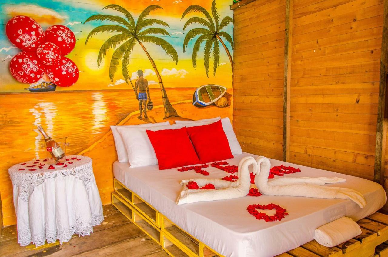Nuestros Tres Tesoros Hotel Cano de Loro ภายนอก รูปภาพ